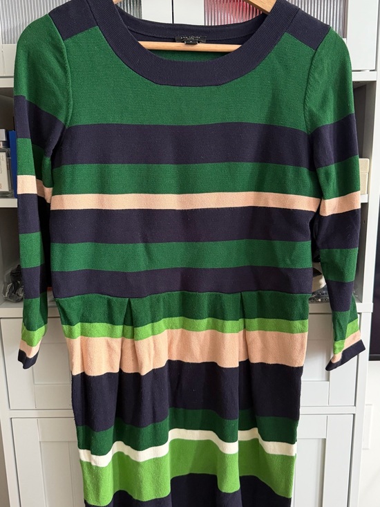 Ann Taylor Dresses & Skirts - Ann Taylor Green Navy and Cream Striped Knit Dress